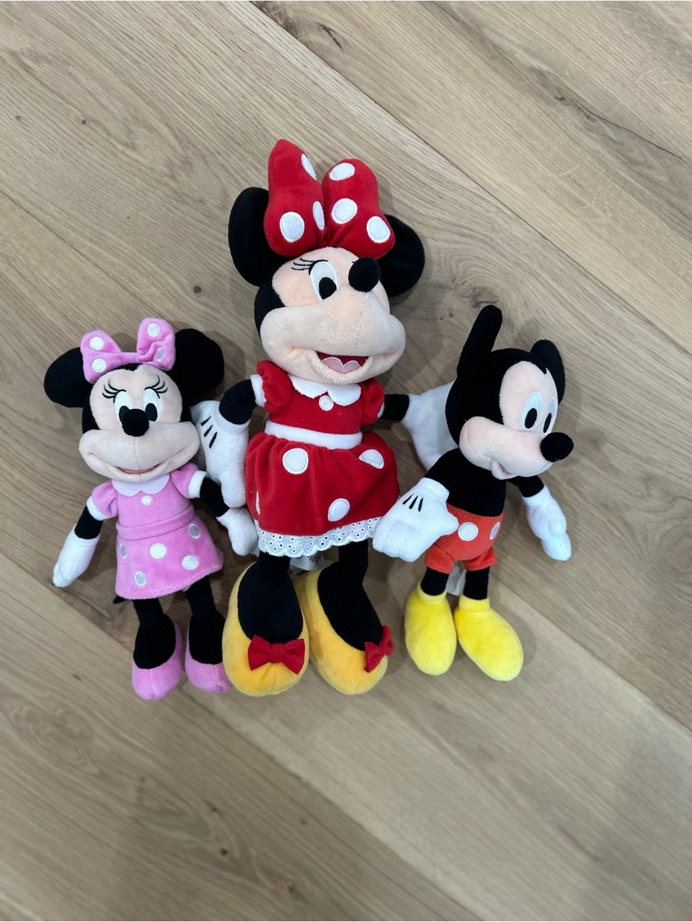 Disney Minnie & Mickey Plush Set (Great Condition)